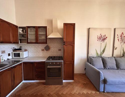 1920s Charm apartment by Jerusalem Synagogue in Old Town Center, Прага (фото 10)