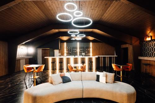 Pub/Lounge, Heritage Park Pontypridd, Trademark Collection by Wyndham in Cymmer