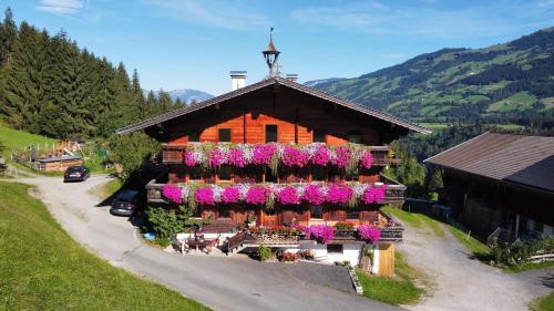 Bartlerhof in อุนเทอร์วินเดา