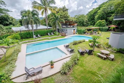 Paradizio 301 3br Beach-town Condo 8 Guests