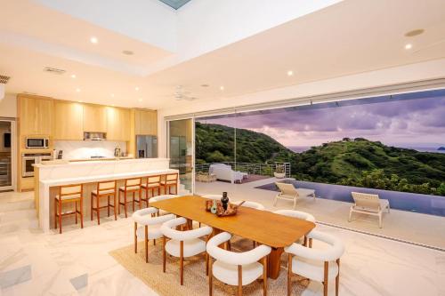 Lighthouse Ocean-view Modern Villa W Pool