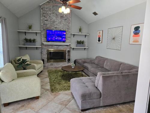 The University of South Alabama Poolside Getaway 'Veteran Own Business ' in Winthrop Square