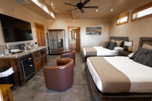 Cougar Ridge Resort