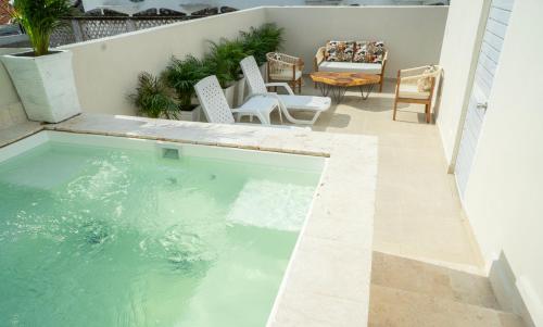 Apto con Jacuzzi y 3 suites en Cuidad Amurallada