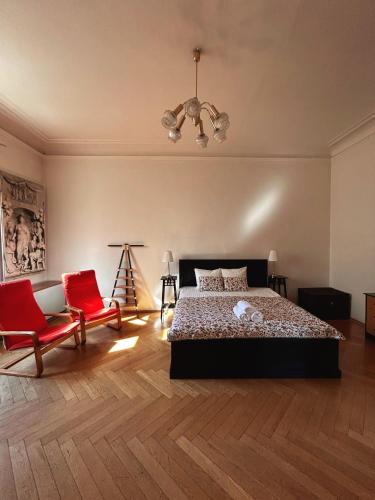 1920s Charm apartment by Jerusalem Synagogue in Old Town Center, Прага (фото 4)