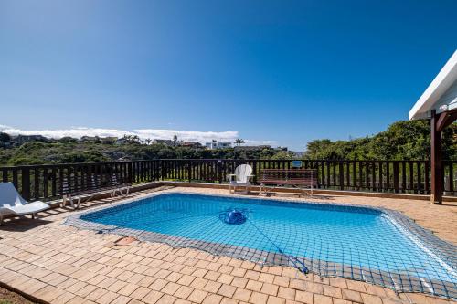 Piscină, Muzuri Apartment in Jeffreys Bay
