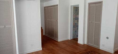 TRINQUAT Gare Saint Roch in Aiguerelles