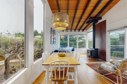 Pelican House in โนวาโท