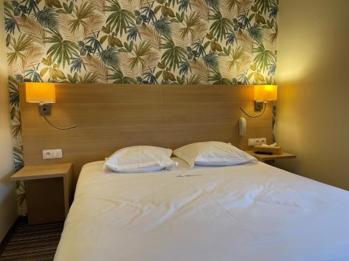1 queen bed