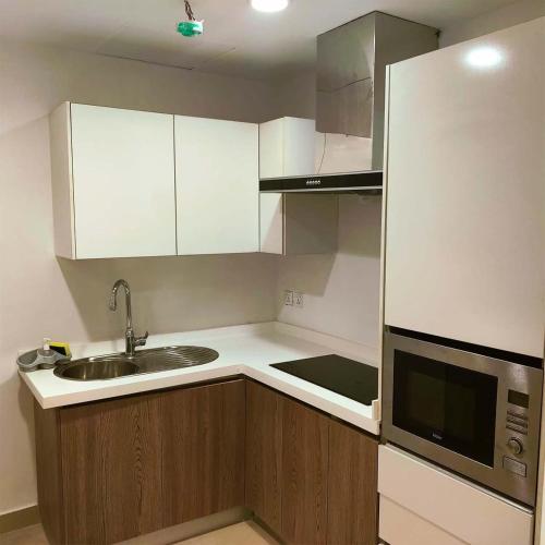 Executive Apartments at Goldcrest Mall DHA phase 4 by Nirvana Nests - image 4