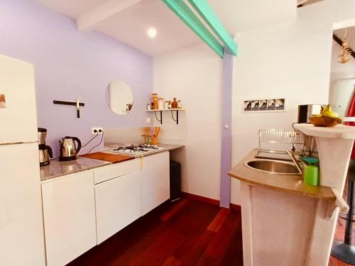 المرافق, Blue lagoon - private access to blue lagoon in بوناويا