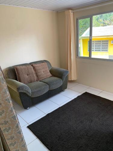 Casa com 3 Quartos a 140m da Praia de Calheiros