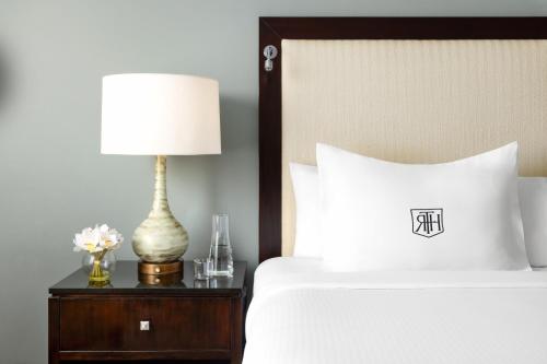 The Riverfront Hotel New Orleans Room Type - ADA Deluxe Room - 1 King Bed
