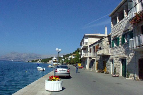 Apartments by the sea Povlja, Brac - 710, Povlja