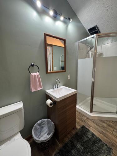 1 BR Corbin Cottage - Corbin Arena - Laurel Lake in Corbin (KY)