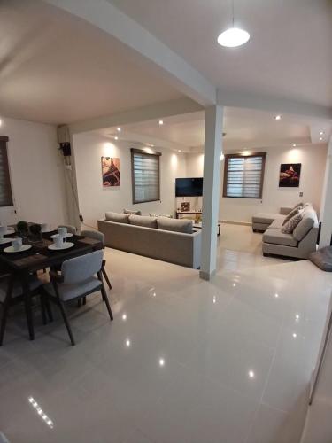 Vista Al Mar in Villa del Real 2da Secc