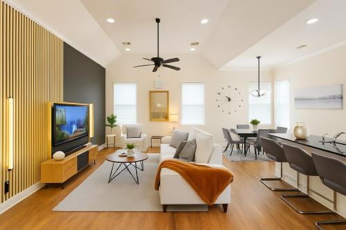 Shop, Soak &Sleep Galleria 3br Retreat Private Jacuzzi - Houston, TX
