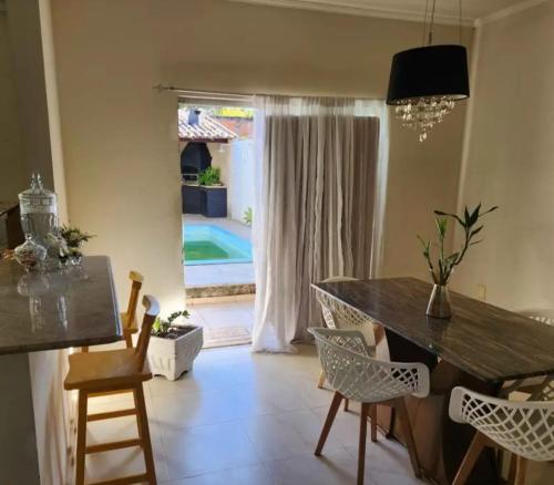 Feliz no arraial do Cabo in Gesylândia