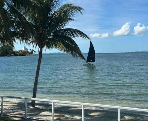 Feliz no arraial do Cabo in Gesylândia