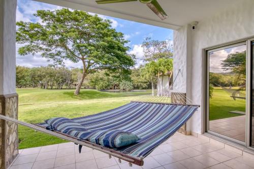 设施服务, Hacienda Iguana Luxury Apartment with Pool & Golf in 伊瓜纳