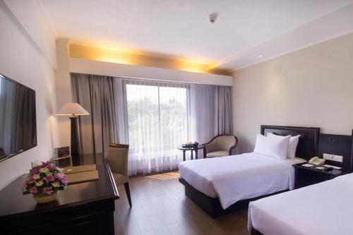 Hotel Santika Cirebon Room Type - Superior Twin