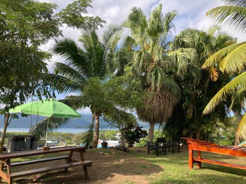 Bula Bliss 3-Bedroom Holiday Home with Sea View - Savusavu