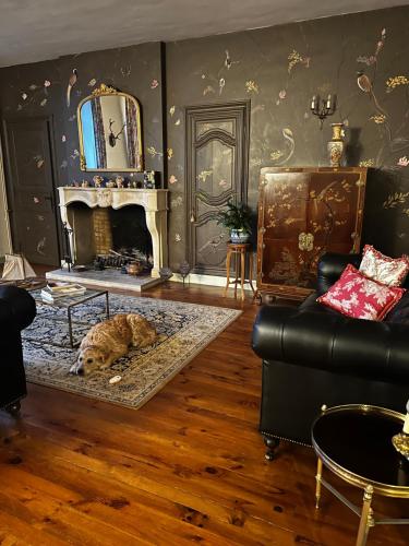 Le Chalet in 塞納河畔艾塞