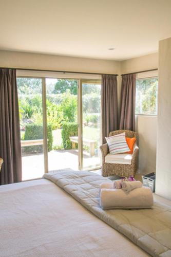 Taigh na Mara Bed and Breakfast Taigh na Mara Bed and Breakfast is perfectly located for both business and leisure guests in Whitianga. The property features a wide range of facilities to make your stay a pleasant experience. Servic