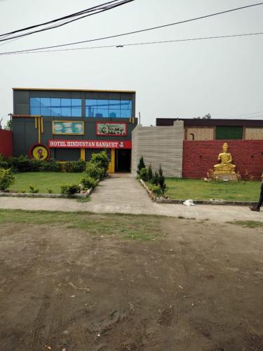 Entrance, Hotel O Hindustan Villa in Asansol