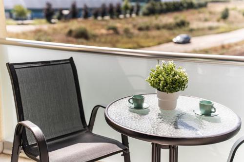 Relax in Style at Maurizia accommodation by Open House, Dumbrăviţa (foto 4)