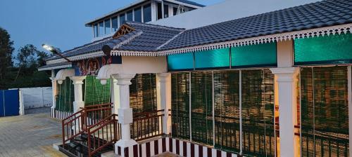 Thulasi Kudil in Mannargudi