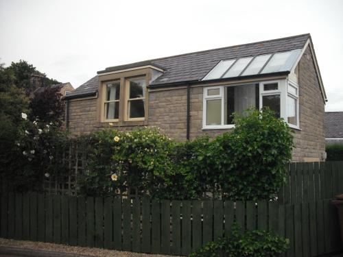 Ieeja, StoneLaw Cottage in Longframlingtona