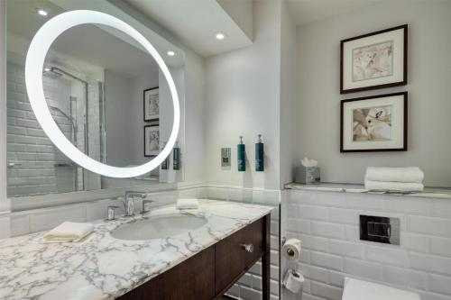 2 twin beds
