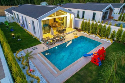 Odella 2 - Luxury Villa for 6 in Zorlar, Seydikemer, Fethiye (Foto 3)