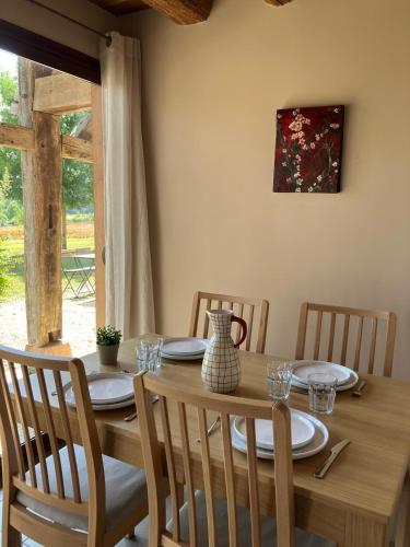 Les Damayots refuge familial 10 mn du Pal in มัคนีย์ คัวร์