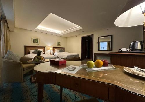 room detail thumbnail 0