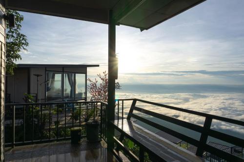 บ้านนุสรา รีสอร์ท ภูทับเบิก near Phu Hin Rong Kla National Park