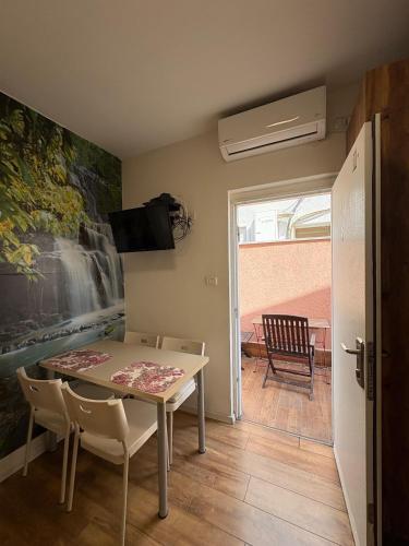 Facilities, Lovely Guest House- אירוח בכפר סבא in Kfar Saba