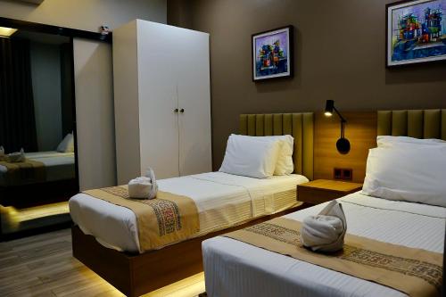 Dachannry's Place Hotel