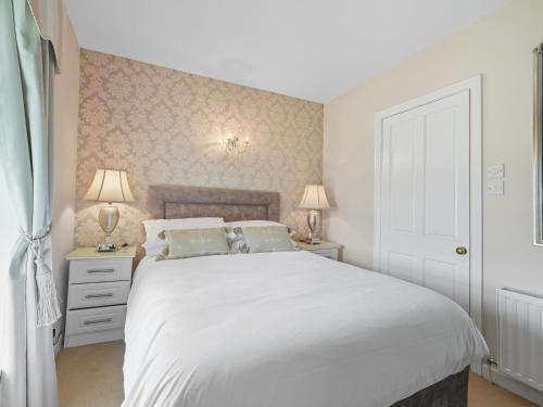 1 double bed
