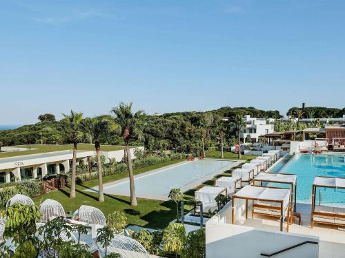 SO/ Sotogrande Spa & Golf Resort Hotel