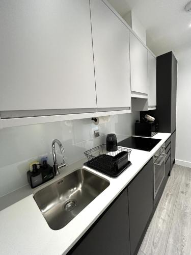 5 Aviv Place - image 6