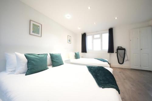 Triple room, private bathroom
