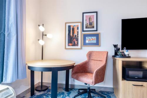 Hampton Inn Lawrenceville Duluth - image 14