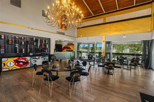 Embassy Suites by Hilton Dorado del Mar Beach Resort - image 8