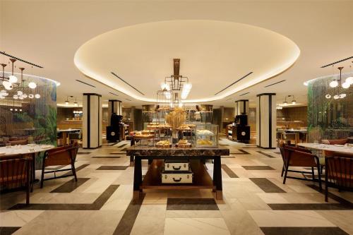 Restaurant, Hilton Petaling Jaya in Petaling Jaya