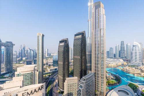 Luxurious 4BR Burj Khalifa & full fountain view - image 6