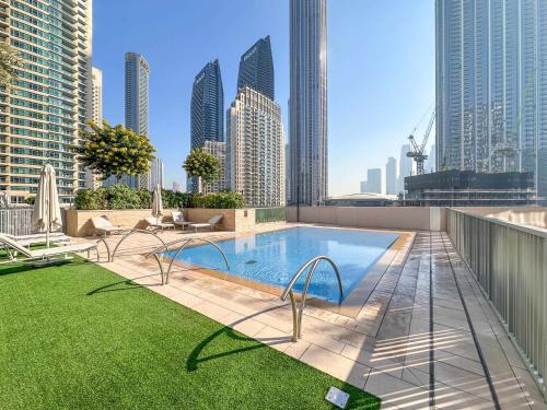 Luxurious 4BR Burj Khalifa & full fountain view - image 8