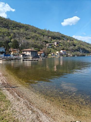 A szálláshely kívülről, Lakeside Montivivi Holiday home in Cuasso Al Monte