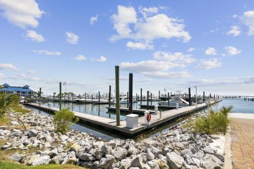 해변, The Moorings 101 in 카스웰